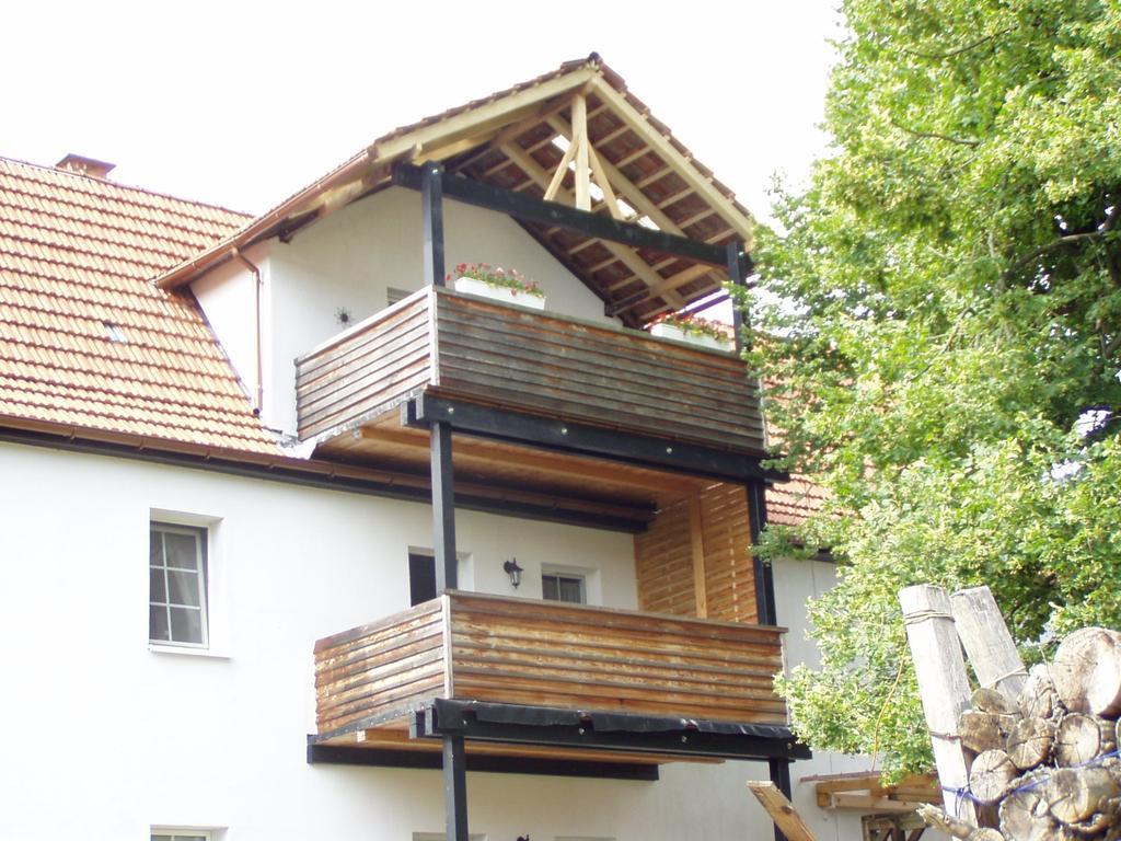 Casa Carolina Rumanisches Restaurant & Pension Stedtfeld Ngoại thất bức ảnh